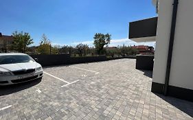 Apartment Sunrise With Private Parking